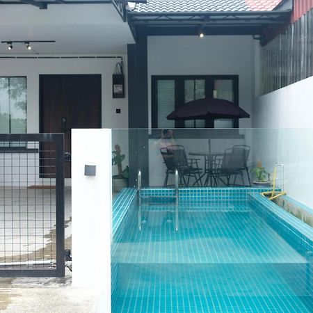 Zen Retreat Glass Pool Villa Taiping Luaran gambar
