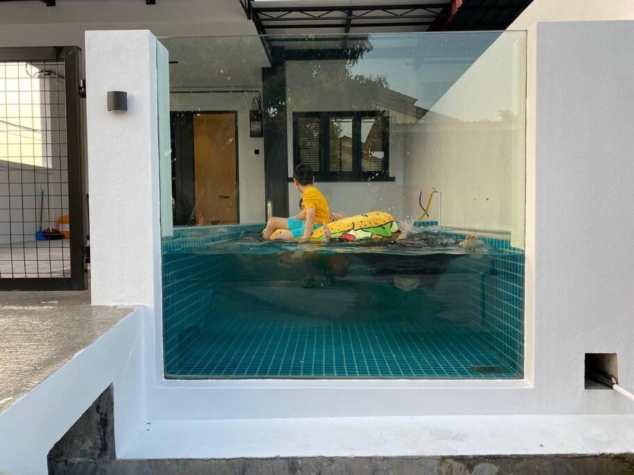 Zen Retreat Glass Pool Villa Taiping Luaran gambar